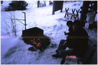 Makkaranpaistoa