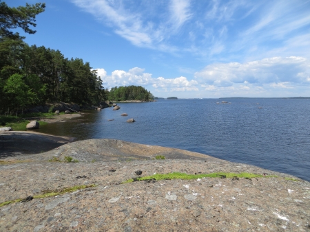 Luoteeseen