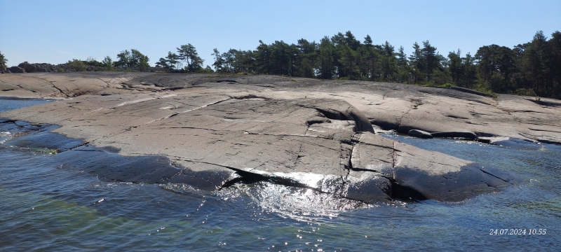 kuusenkari_rantautuminen_itatuulella