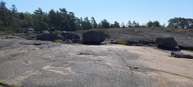 L�nsipuolen ranta korkeammalla